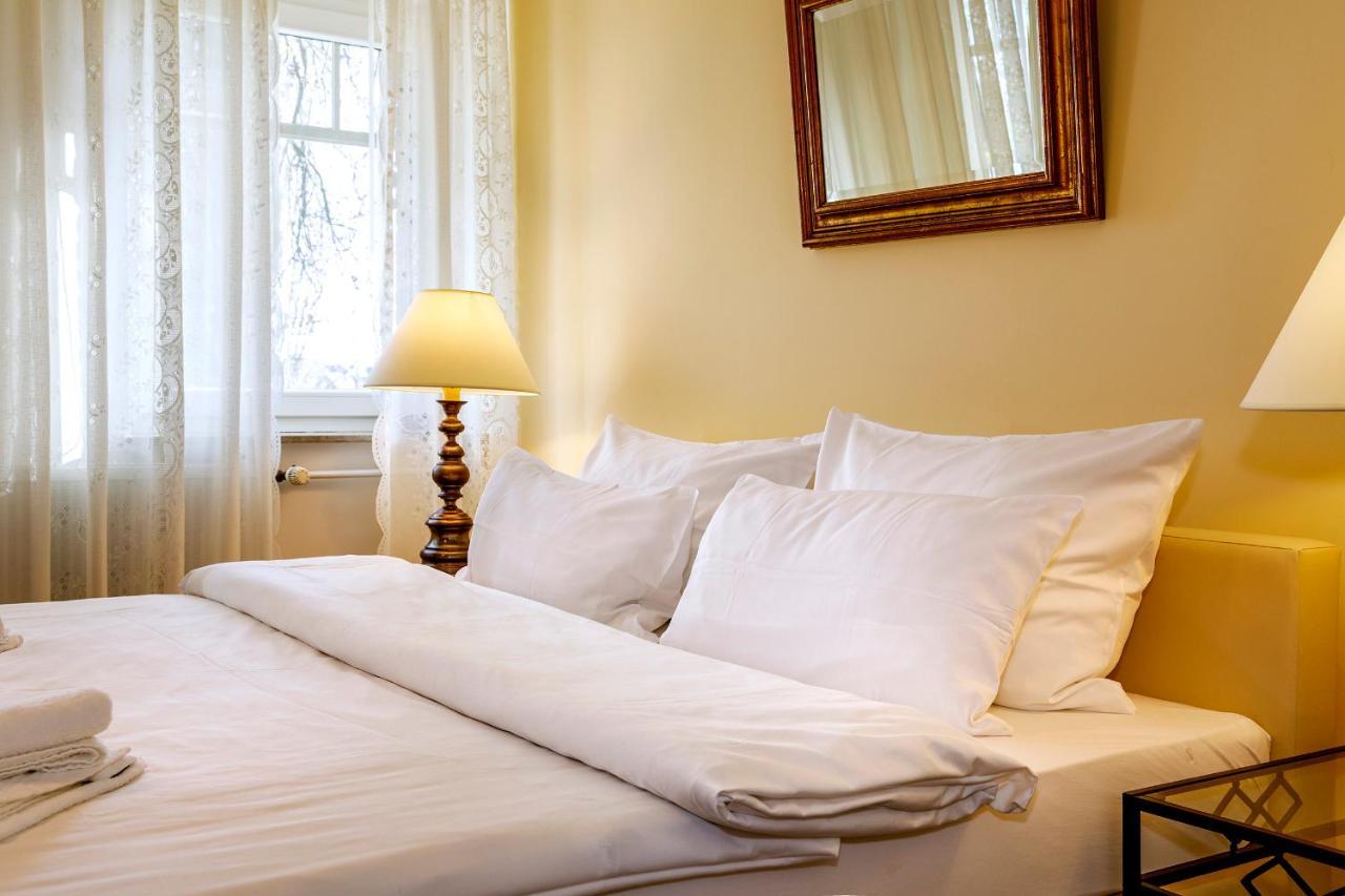 Gaestehaus Drostenhof Рес Екстер'єр фото